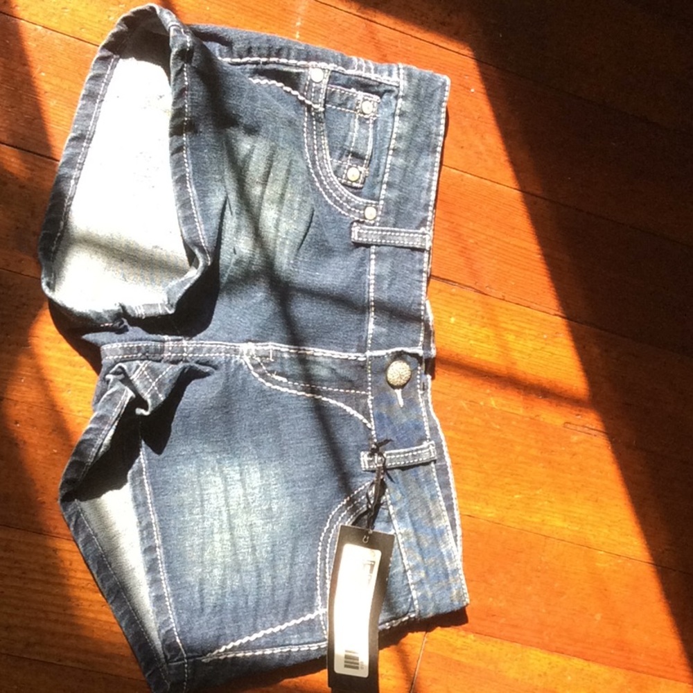 AnM jean shorts